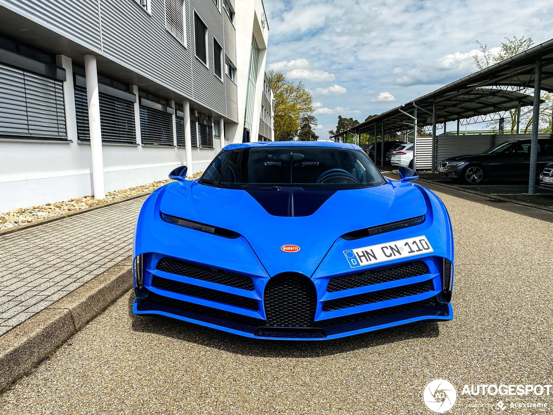 Bộ 3 Bugatti hàng hiếm hội tụ tại Đức - 11