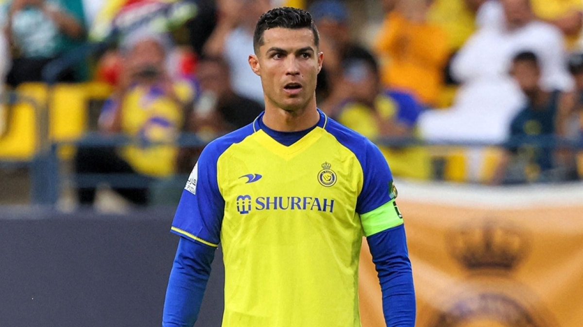 cristiano ronaldo doi chia tay al nassr, up mo kha nang giai nghe hinh anh 1