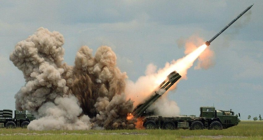 Nga muốn tăng gấp đôi năng lực sản xuất tên lửa - 1