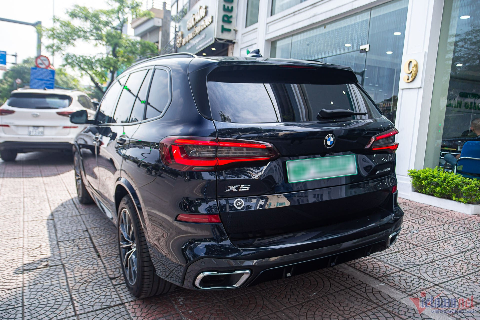 BMW X5 đời 2020 mới lăn bánh 100 km, chủ xe bán lỗ hơn 1 tỷ đồng - 2