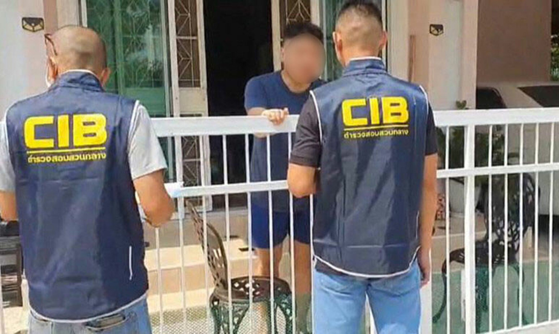 Cảnh sát Thái Lan bắt người Việt với cáo buộc làm giả giấy tờ mua bán đất - 1