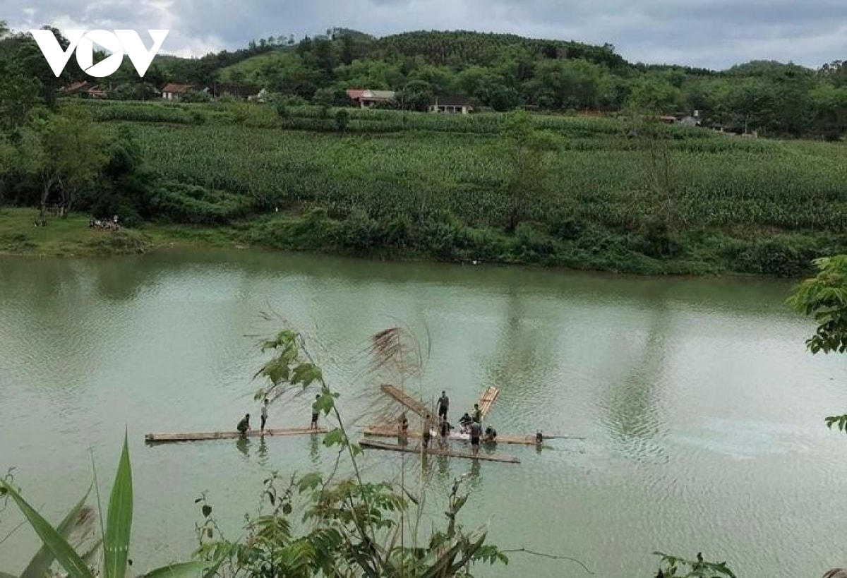 O to mat lai, lao xuong song ky cung hinh anh 1