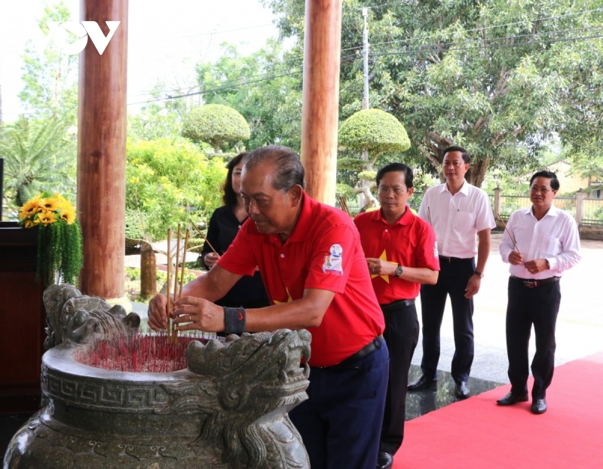 khanh thanh cong trinh Duong co to quoc thu hai tai bac lieu hinh anh 2