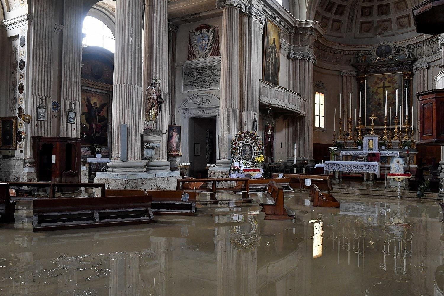 Lũ lụt chưa từng có trong 100 năm càn quét miền Bắc Italia - 6