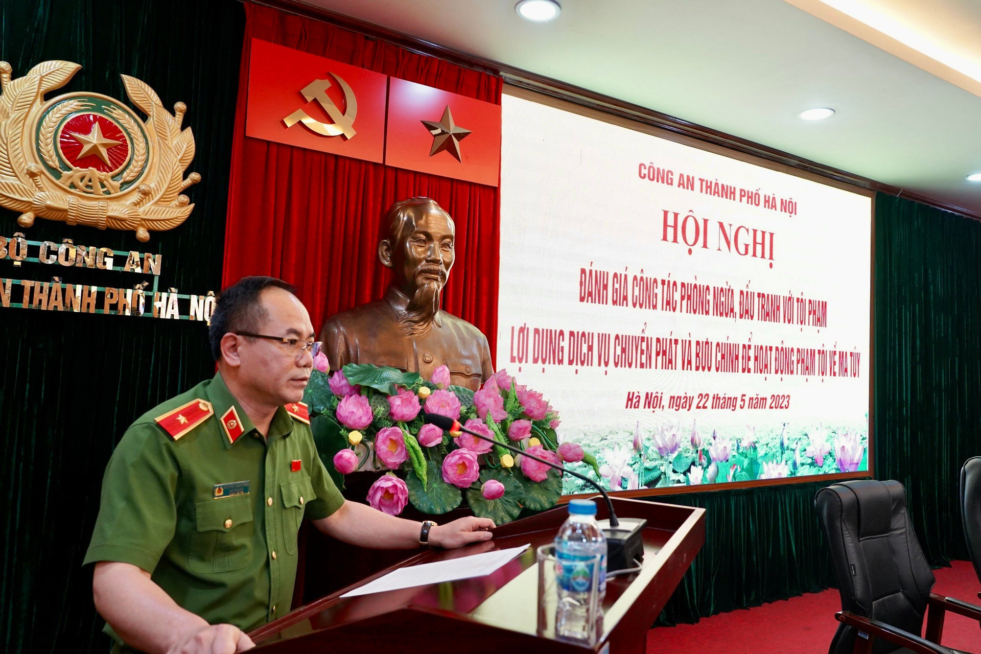 Công an Hà Nội thu gần 1 tấn ma tuý được chuyển phát vào Việt Nam trong 2 năm - 1