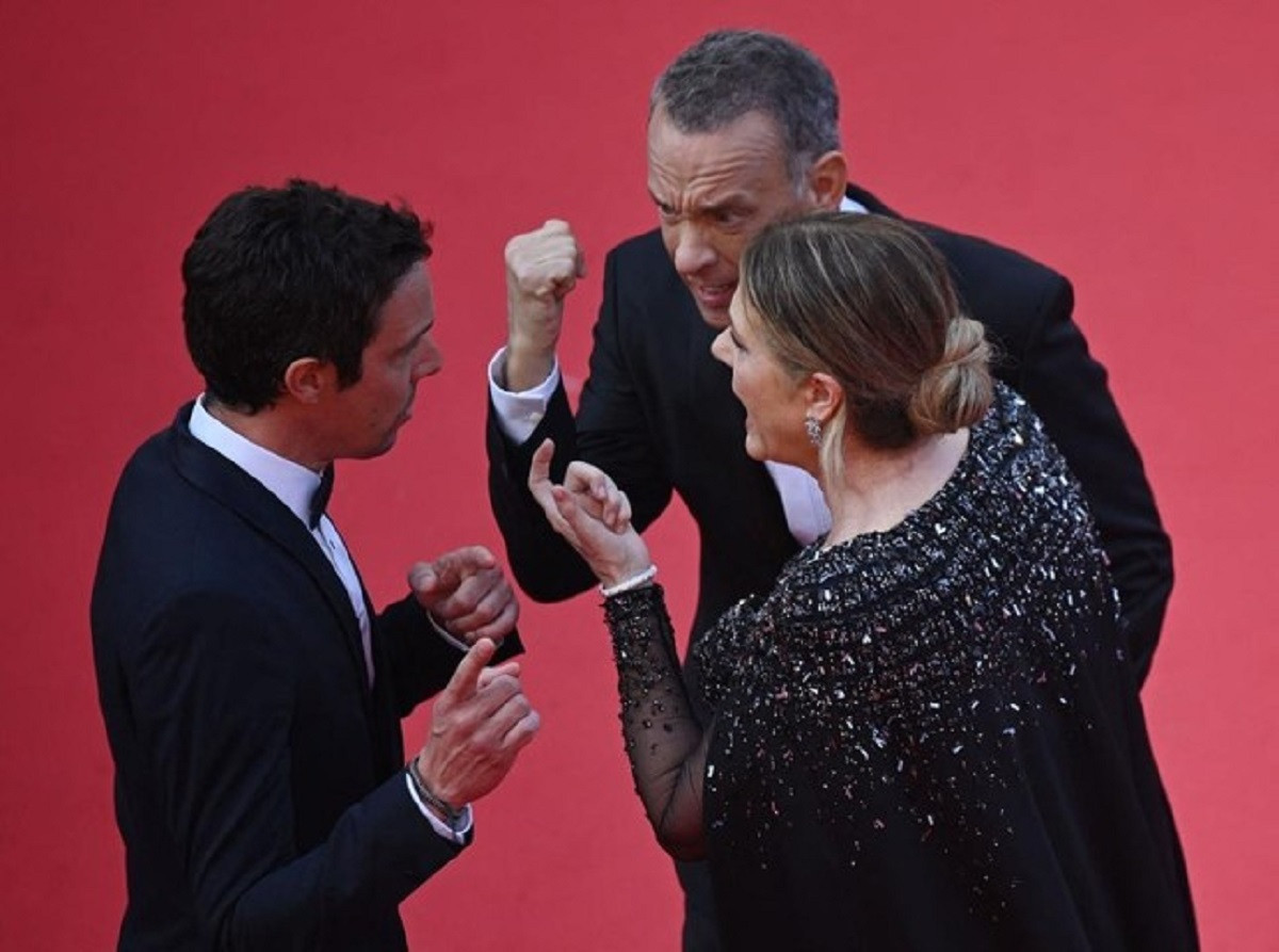 Vợ chồng Tom Hanks mắng mỏ nhân viên trên thảm đỏ Cannes - 4