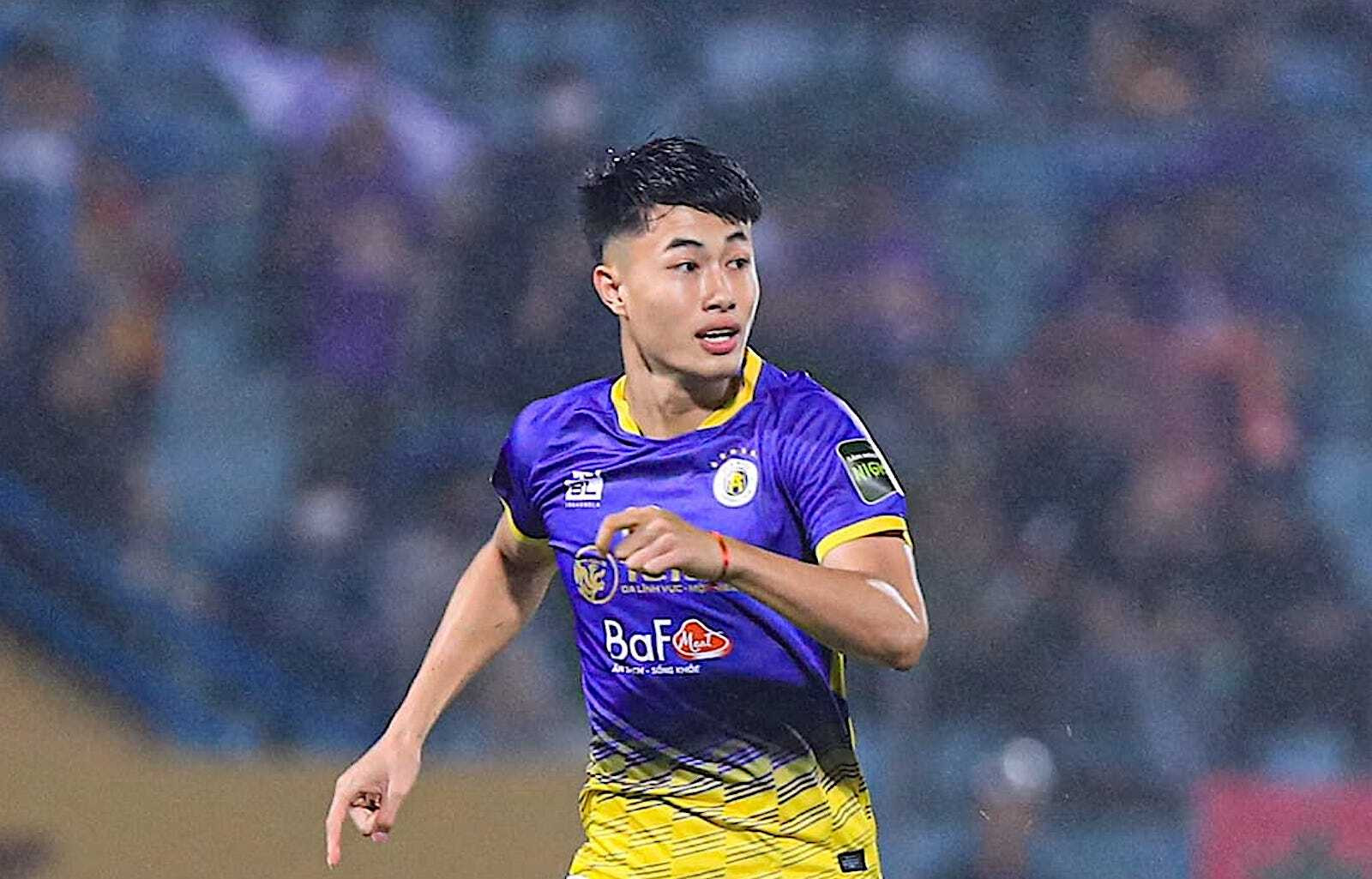 Đá 34 phút ở V-League, tuyển thủ U22 Việt Nam tái phát chấn thương - 1