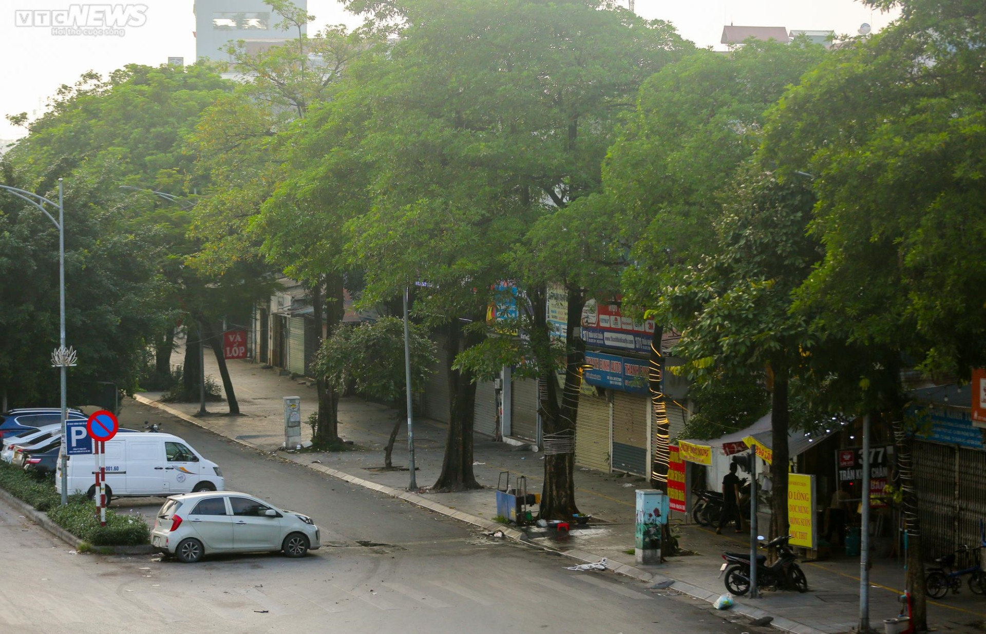 Hàng loạt tuyến phố ở Hà Nội được đề xuất kinh doanh vỉa hè - 2