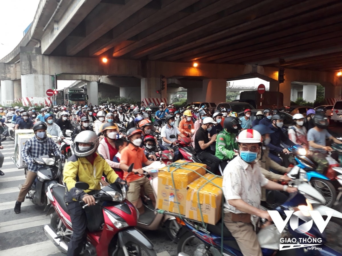 nam 2030, ha noi se cam xe may vao noi do hinh anh 1