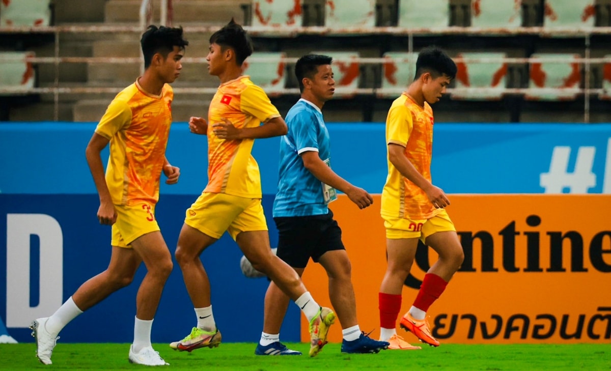 trực tiếp u17 việt nam 0-0 u17 Ấn Độ công phương đá chính hình ảnh 2 truc tiep u17 viet nam 0-0 u17 An Do cong phuong da chinh hinh anh 2