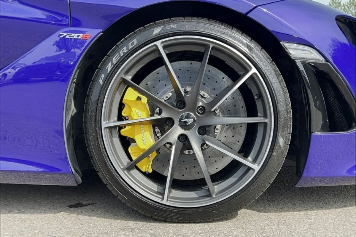 rao ban mclaren 720s spider mau lantana purple cua tay dua daniel ricciardo hinh anh 4