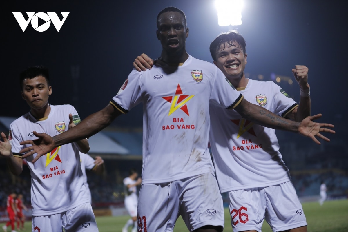 quang hai, filip nguyen van chua biet mui chien thang o clb cong an ha noi hinh anh 7