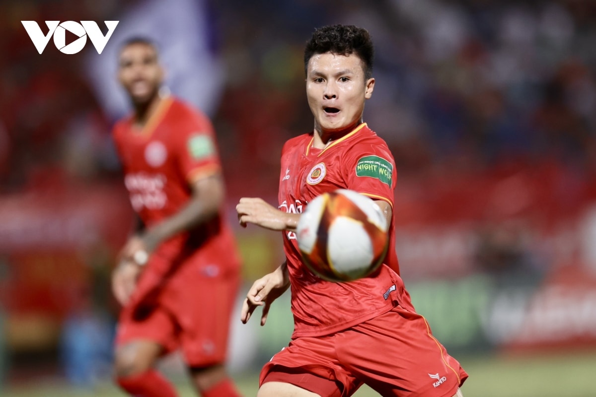 quang hai, filip nguyen van chua biet mui chien thang o clb cong an ha noi hinh anh 10