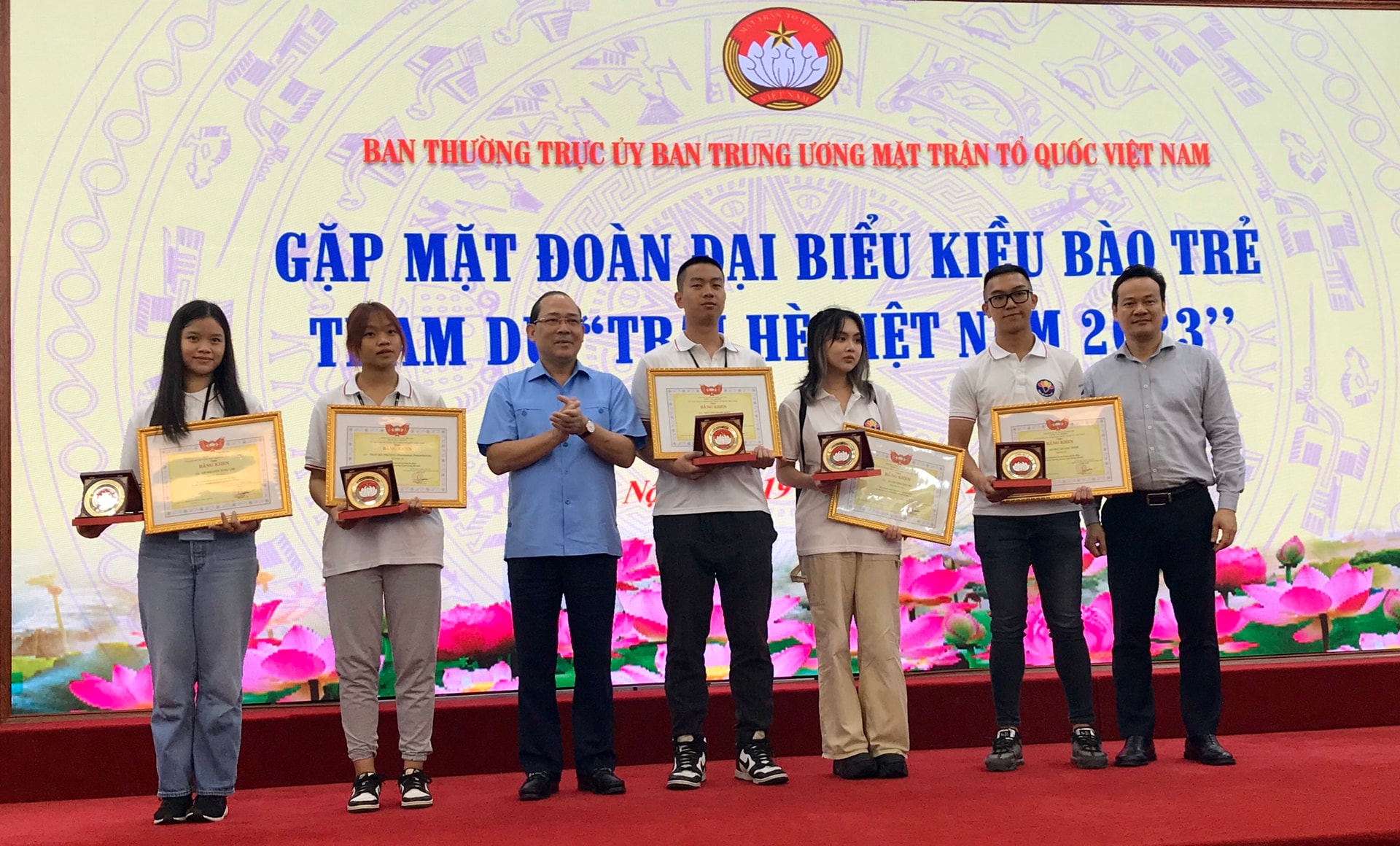 Trại hè Việt Nam 2023: Vinh danh các thanh niên kiều bào tiêu biểu - ảnh 4