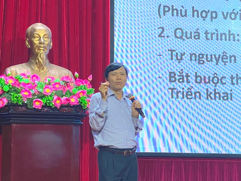 Tuổi trẻ kiều bào tìm hiểu về Việt Nam hội nhập - ảnh 3