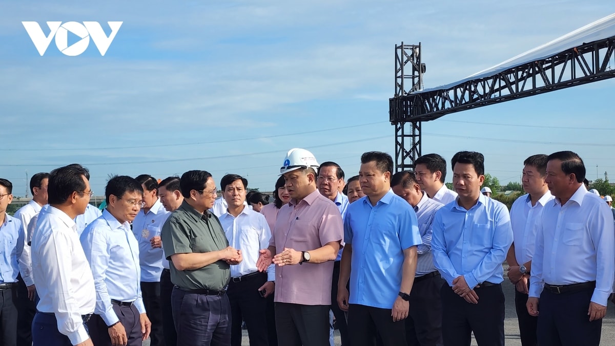 thủ tướng kiểm tra dự án đường vành đai 3 tp.hcm qua long an hình ảnh 3 thu tuong kiem tra du an duong vanh dai 3 tp.hcm qua long an hinh anh 3