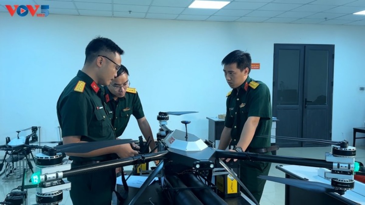 Dien anh quan doi nhan dan nhung nghe si mac ao linh tiep buoc truyen thong hinh anh 5
