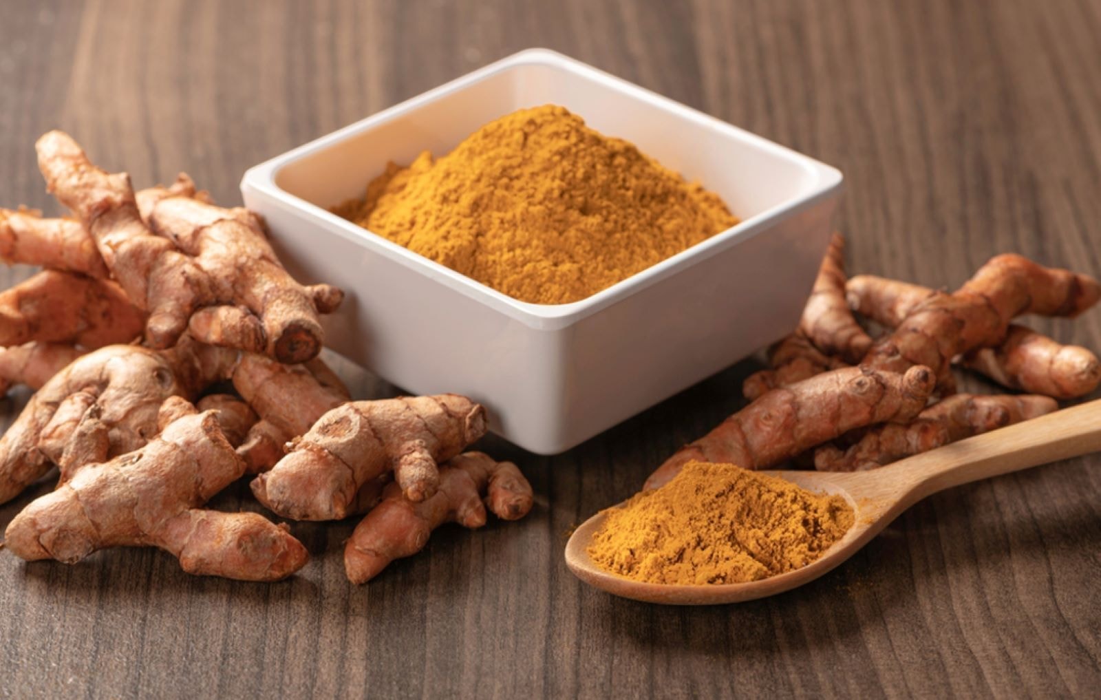 Bột nghệ được rất nhiều người ưa chuộng để chữa các bệnh về đường tiêu hóa. (Nguồn: Chinatimes)