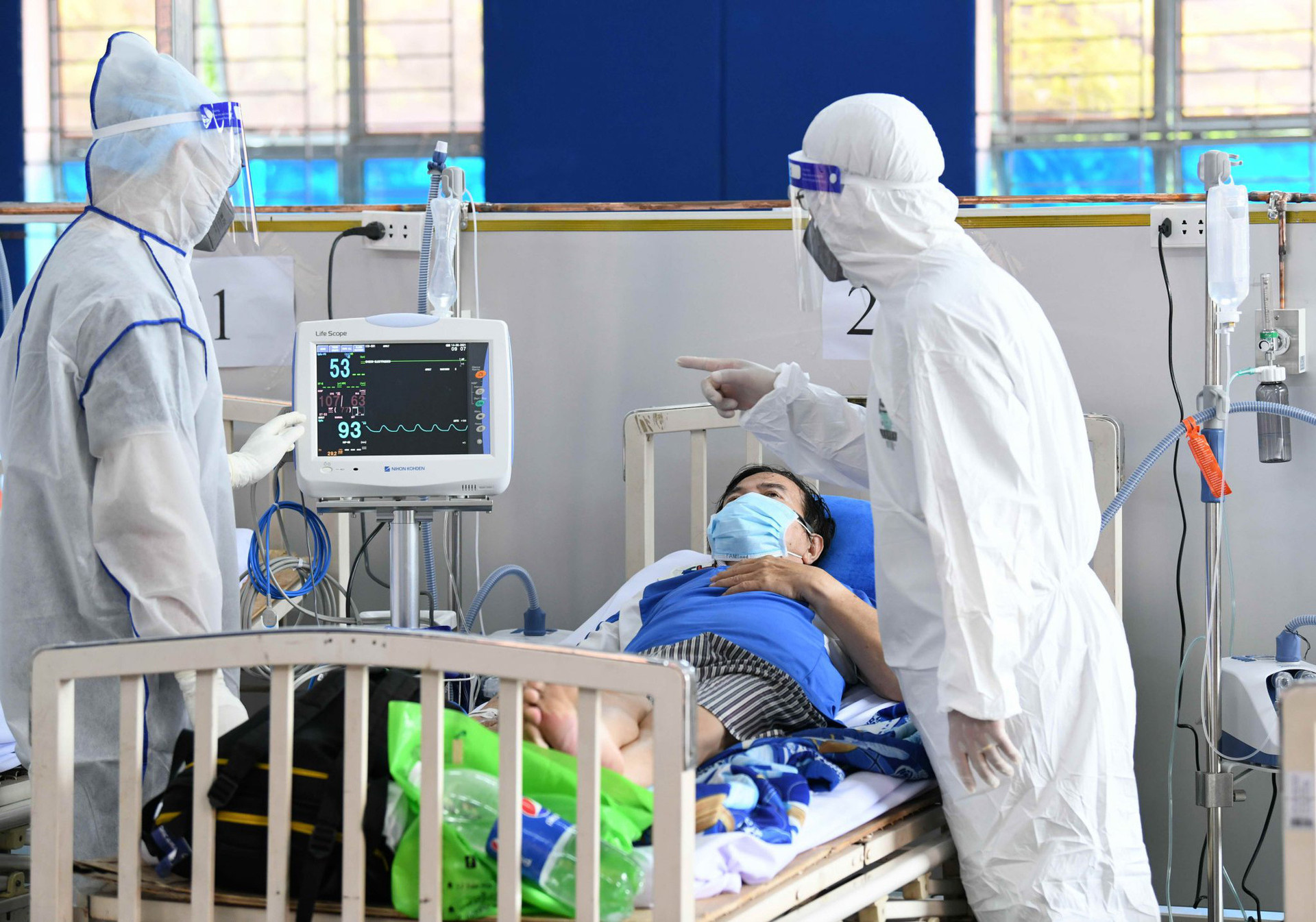 Chi phí điều trị bệnh ở Việt Nam thấp hơn thế giới 3 - 4 lần. (Ảnh minh hoạ)