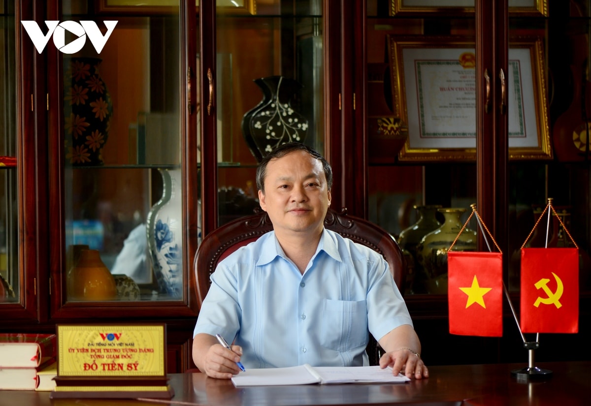 bừng lên tâm thức biển trong lòng người việt hình ảnh 1 bung len tam thuc bien trong long nguoi viet hinh anh 1