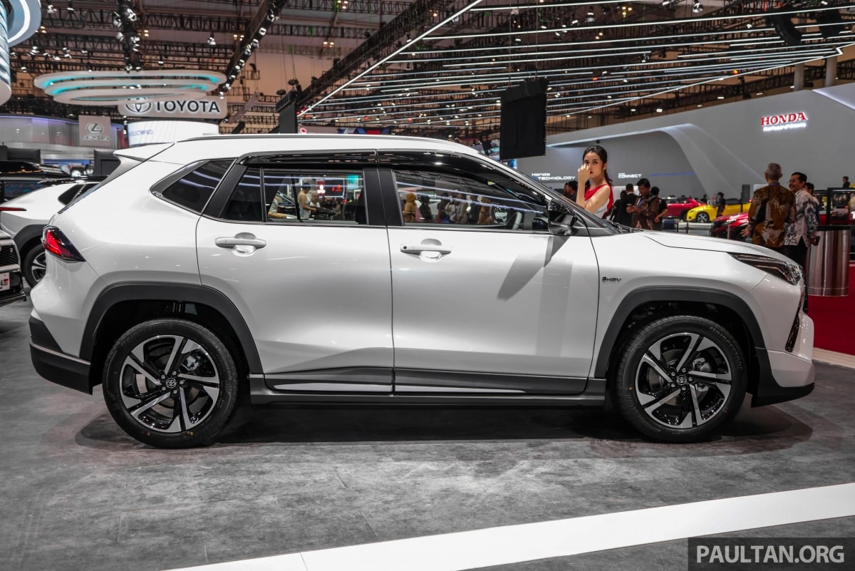 toyota yaris cross 2024 trinh lang tai indonesia, cho ngay ve viet nam hinh anh 3