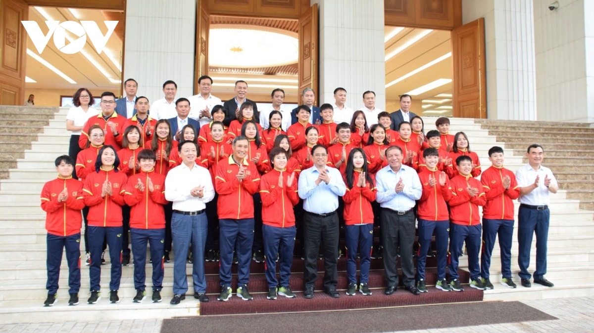 thủ tướng phạm minh chính gặp mặt Đội tuyển bóng đá nữ quốc gia việt nam hình ảnh 6 thu tuong pham minh chinh gap mat Doi tuyen bong da nu quoc gia viet nam hinh anh 6