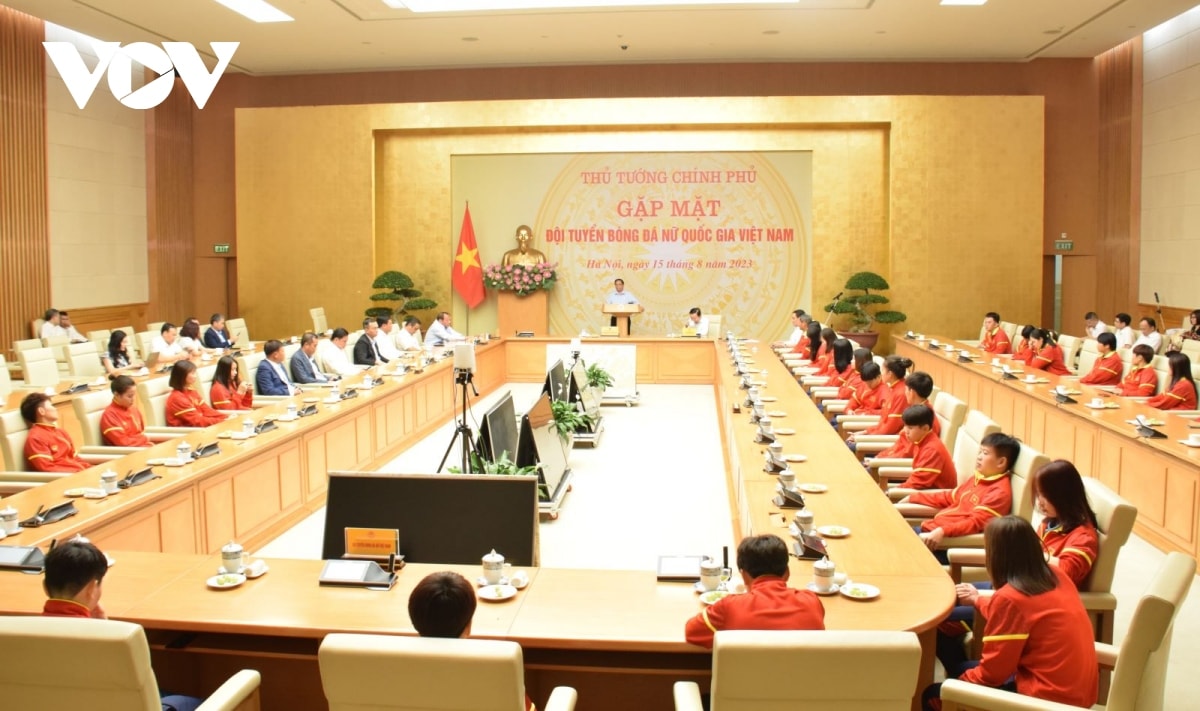 thủ tướng phạm minh chính gặp mặt Đội tuyển bóng đá nữ quốc gia việt nam hình ảnh 2 thu tuong pham minh chinh gap mat Doi tuyen bong da nu quoc gia viet nam hinh anh 2