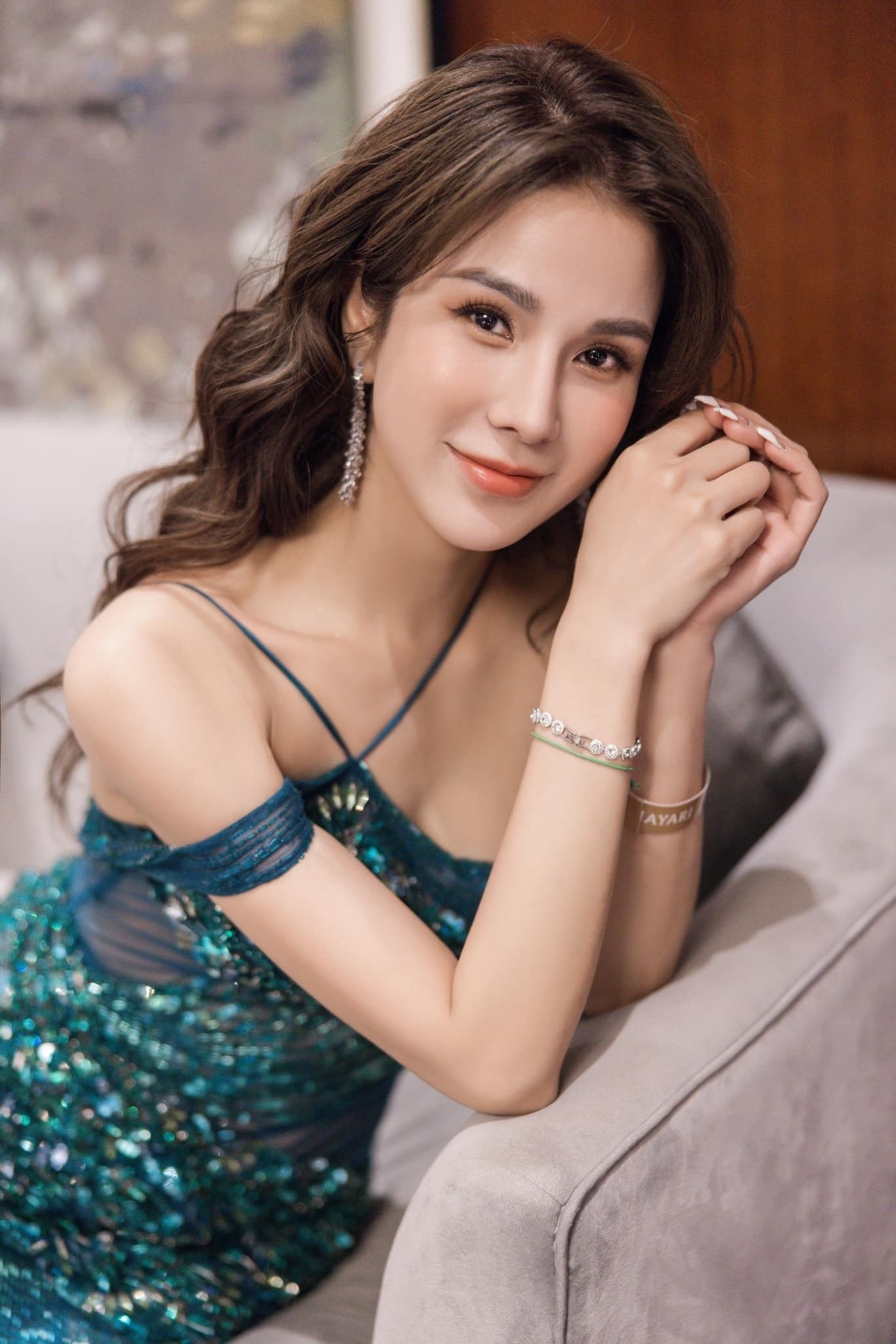 Sao Việt 16/8: Nhã Phương rạng rỡ khi mang bầu, cháu gái Vũ Linh ẩn ý về lòng người - 7