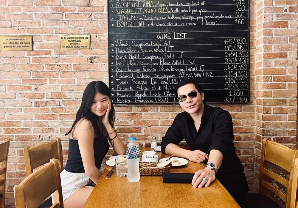 Sao Việt 17/8: Bình Tinh nhớ cha nuôi Vũ Linh, Quang Dũng tình tứ bên bạn gái - 4