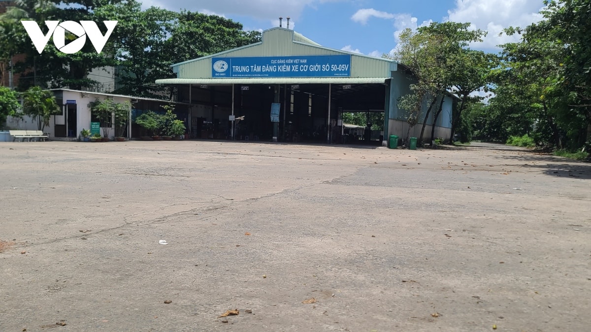 trung tam dang kiem vang ve, lo thu khong du chi hinh anh 3