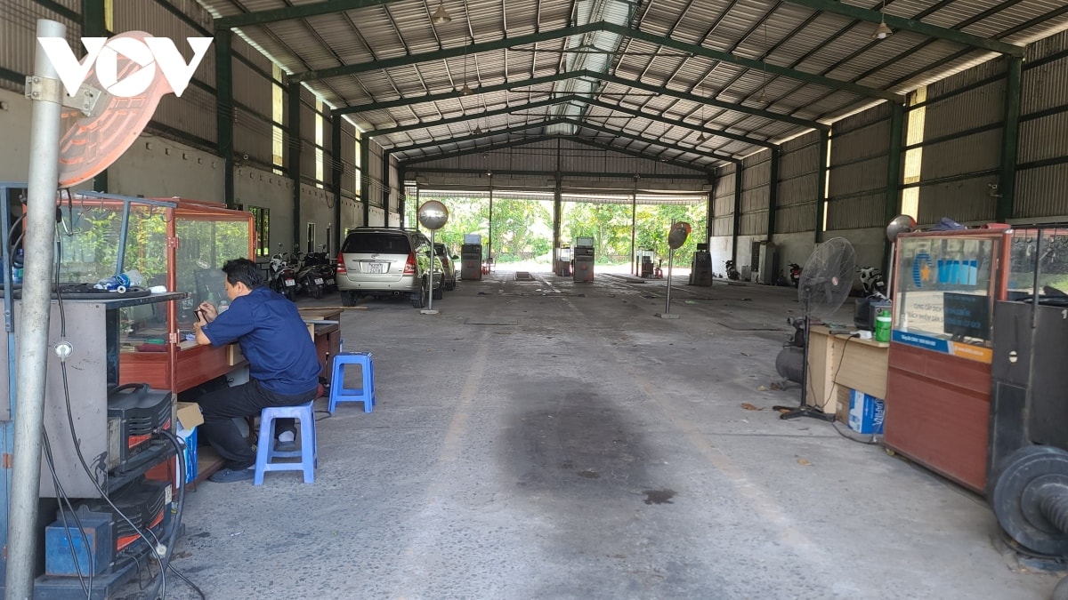 trung tam dang kiem vang ve, lo thu khong du chi hinh anh 1
