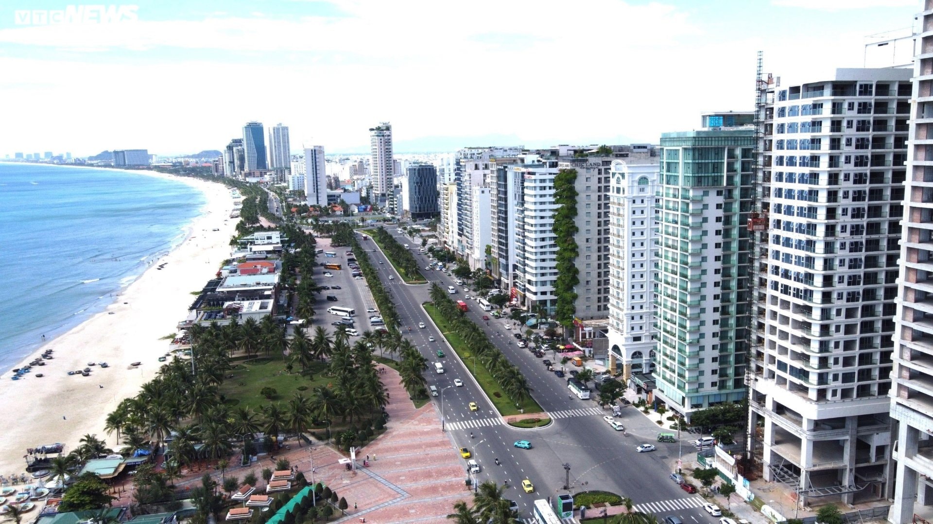 Sau 48 năm ngày giải phóng, Đà Nẵng phát triển ấn tượng thế nào? - 11