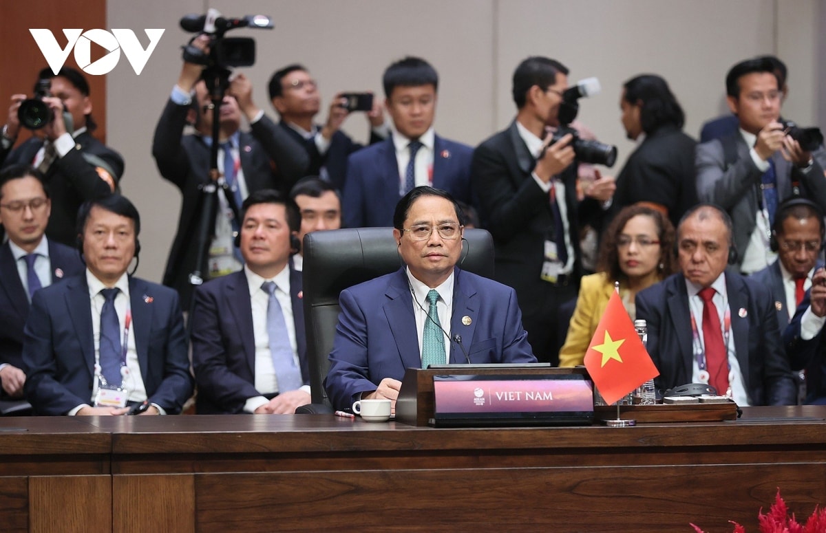 thủ tướng dự hội nghị cấp cao asean 1 với trung quốc, hàn quốc, nhật bản hình ảnh 3 thu tuong du hoi nghi cap cao asean 1 voi trung quoc, han quoc, nhat ban hinh anh 3