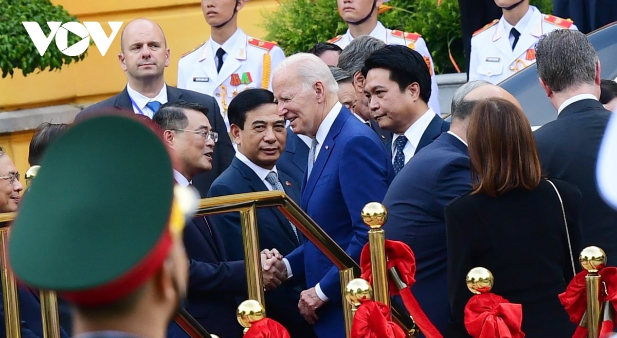 tong bi thu nguyen phu trong chu tri le don tong thong hoa ky joe biden tai ha noi hinh anh 4