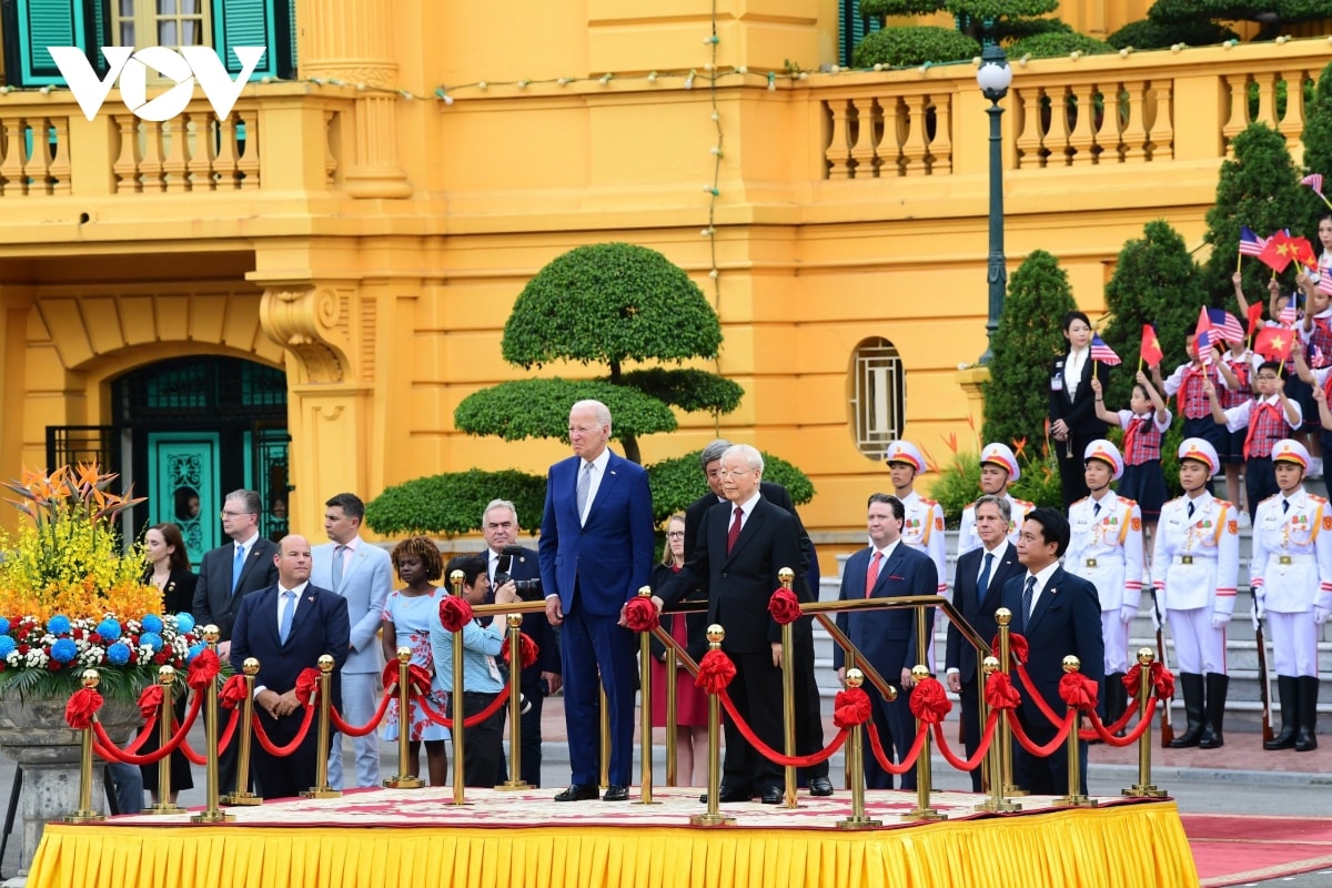 tong bi thu nguyen phu trong chu tri le don tong thong hoa ky joe biden tai ha noi hinh anh 1