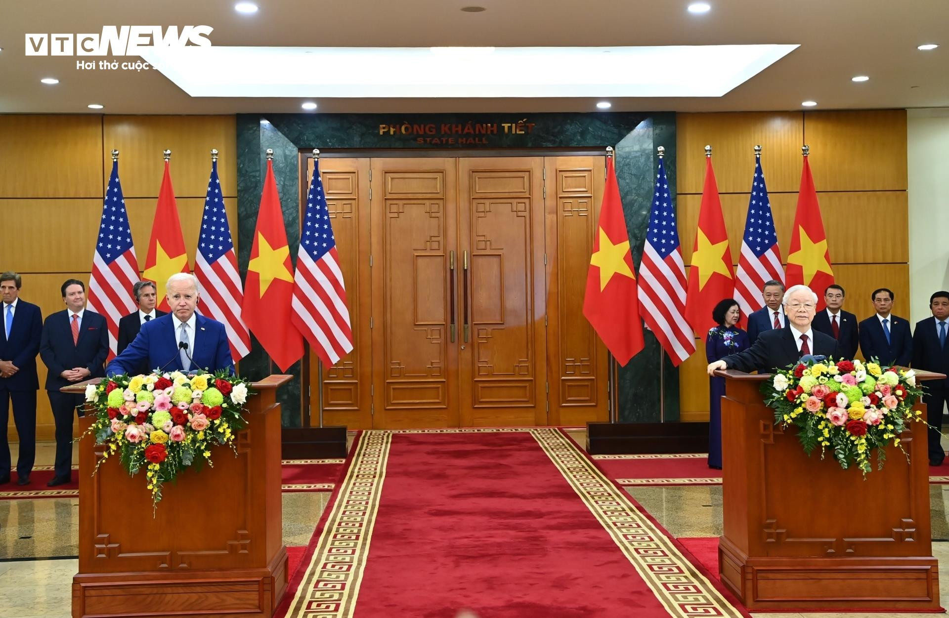 Tổng Bí thư Nguyễn Phú Trọng và Tổng thống Mỹ Joe Biden trong cuộc họp báo chung ngày 10/9.