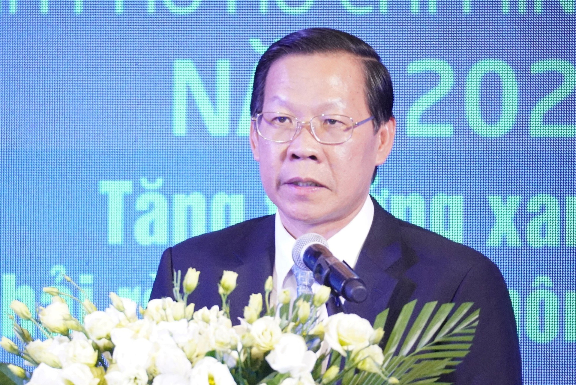 Ông Phan Văn Mãi, Chủ tịch UBND TP.HCM đã cảm ơn và ghi nhận ý kiến quý báu của Chủ tịch HĐQT Công ty REE. (Ảnh: Đại Việt)