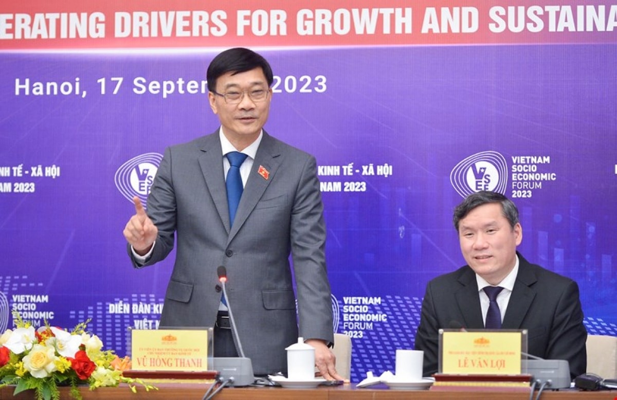 kinh tế việt nam là điểm sáng trong bức tranh xám màu của kinh tế thế giới hình ảnh 1 kinh te viet nam la diem sang trong buc tranh xam mau cua kinh te the gioi hinh anh 1