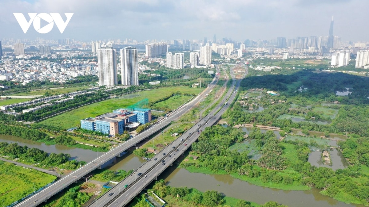 thông xe đường song hành cao tốc tp.hcm long thành dầu giây hình ảnh 1 thong xe duong song hanh cao toc tp.hcm long thanh dau giay hinh anh 1