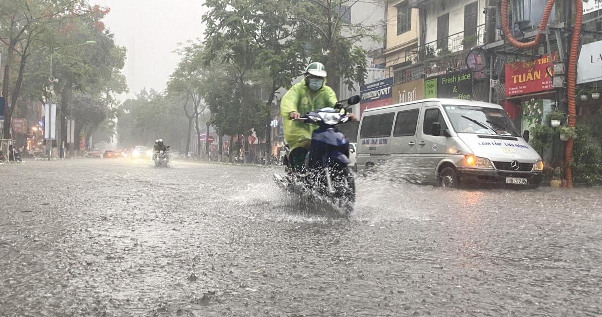 thoi tiet hom nay 17 9 mua lon o khu vuc nam bo hinh anh 1