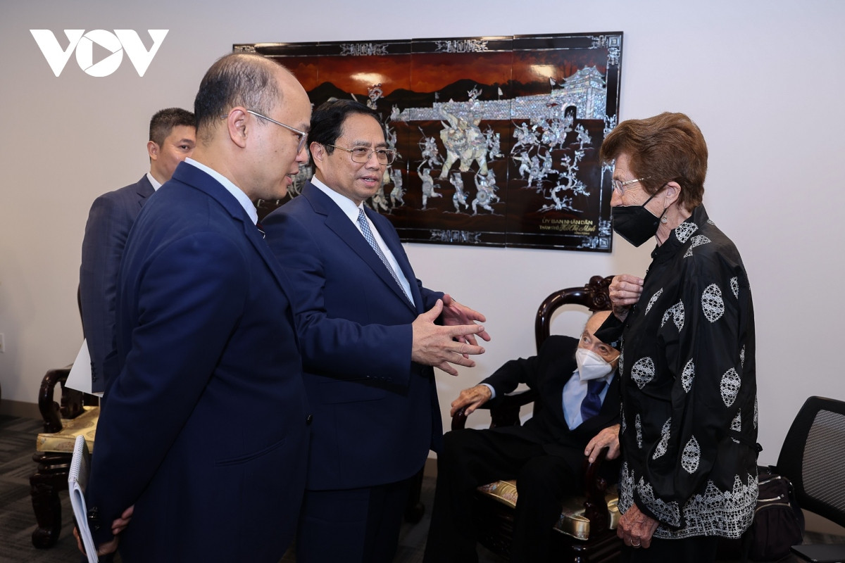 Thủ tướng Phạm Minh Chính đã có cuộc gặp mặt thân mật với các bạn bè Mỹ nhân dịp tham dự Phiên thảo luận chung cấp cao Đại hội đồng Liên hợp quốc khóa 78.