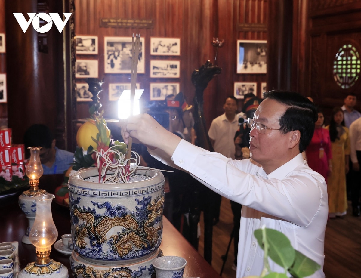 chủ tịch nước võ văn thưởng dự lễ kỷ niệm 65 năm bác hồ thăm lào cai hình ảnh 4 chu tich nuoc vo van thuong du le ky niem 65 nam bac ho tham lao cai hinh anh 4