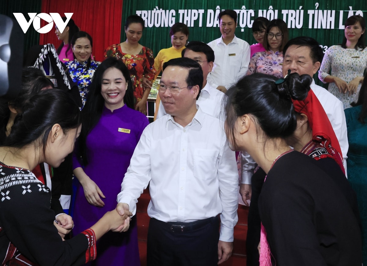 chủ tịch nước võ văn thưởng dự lễ kỷ niệm 65 năm bác hồ thăm lào cai hình ảnh 5 chu tich nuoc vo van thuong du le ky niem 65 nam bac ho tham lao cai hinh anh 5