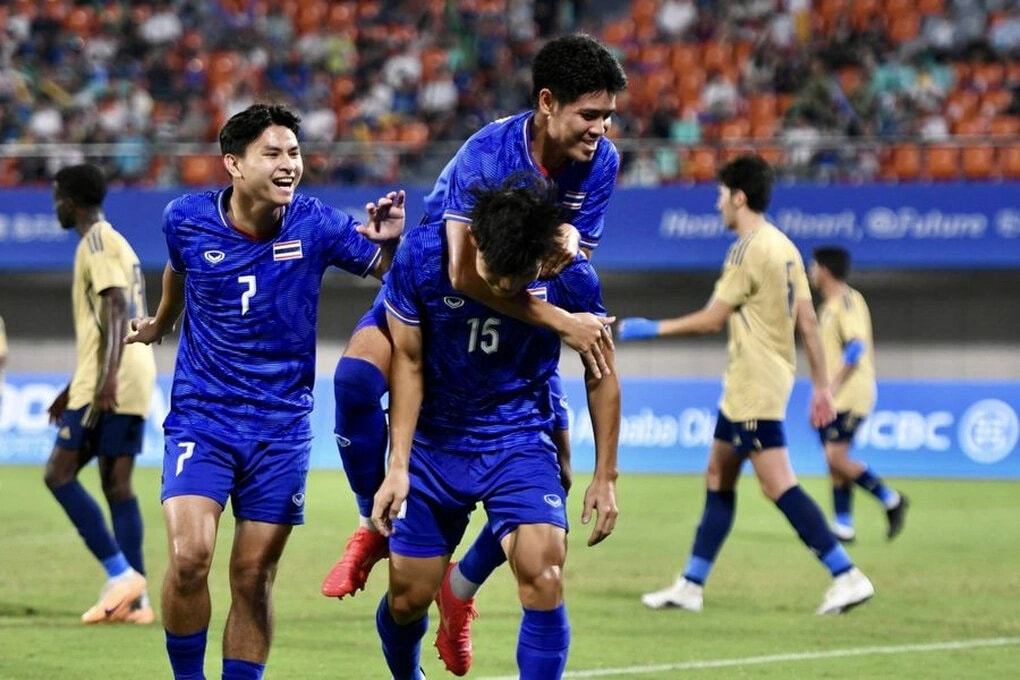 Olympic Thái Lan đi tiếp ở ASIAD 19.