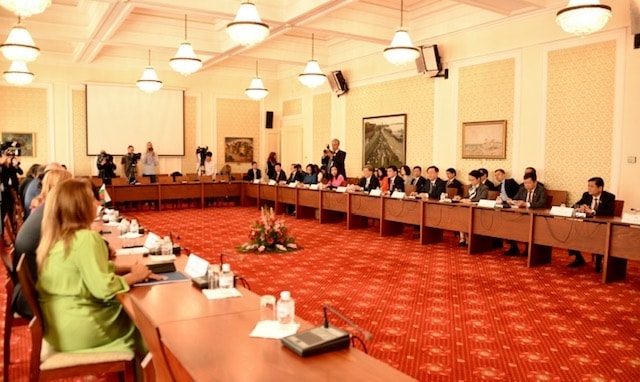 chủ tịch quốc hội hoan nghênh bulgaria phê chuẩn hiệp định bảo hộ đầu tư evipa hình ảnh 3 chu tich quoc hoi hoan nghenh bulgaria phe chuan hiep dinh bao ho dau tu evipa hinh anh 3