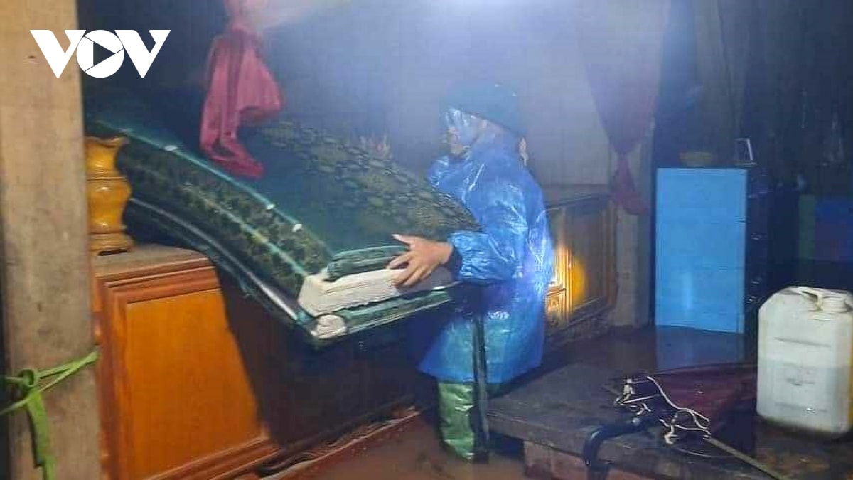 quảng bình ngập lụt cục bộ, nhiều hộ dân di dời trong đêm hình ảnh 6 quang binh ngap lut cuc bo, nhieu ho dan di doi trong dem hinh anh 6