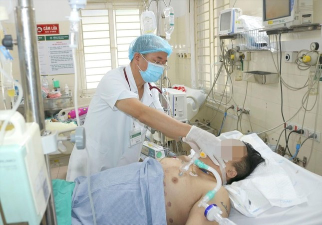 Điều trị bệnh nhân SXH tại Trung tâm Bệnh Nhiệt đới (BV Bạch Mai)