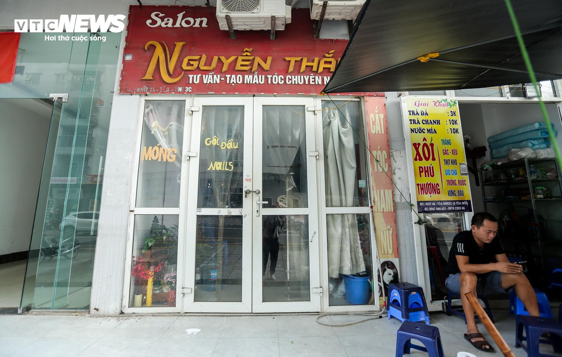 KĐT Thanh Hà khát nước sạch: Hàng quán tạm nghỉ bán, mua nước đóng bình cầm cự - 6