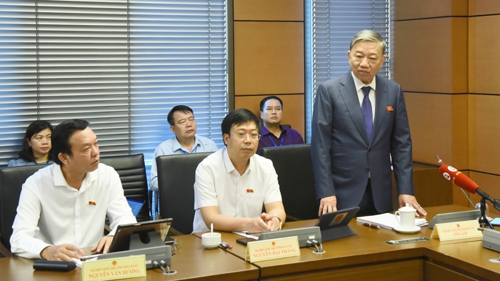 Đại tướng tô lâm Áp dụng công nghệ sẽ giảm đi tiếng ong ve về csgt hình ảnh 1 Dai tuong to lam Ap dung cong nghe se giam di tieng ong ve ve csgt hinh anh 1