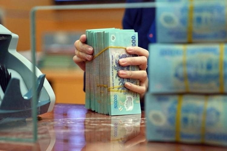 lãi suất tiền gửi ngân hàng tiếp tục xuống mức thấp kỷ lục hình ảnh 1 lai suat tien gui ngan hang tiep tuc xuong muc thap ky luc hinh anh 1